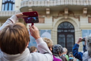 Ismeretterjesztéssel és közösségépítéssel az aktív időskorért